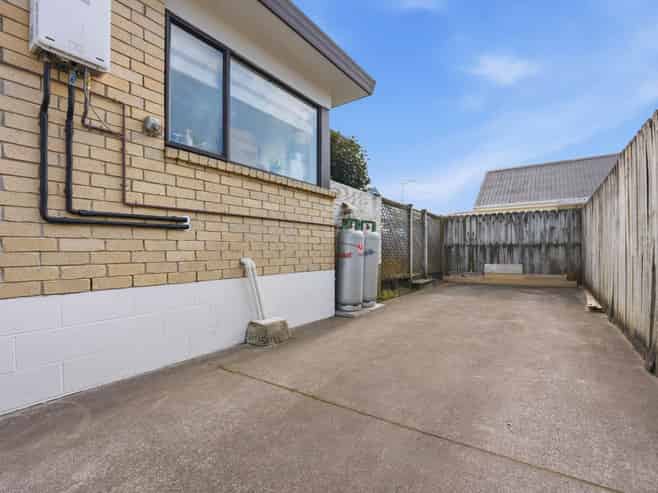 4/96 Elliot Street, Howick