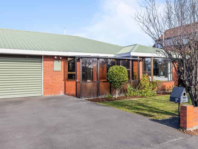 2/1 Alvarez Place, Somerfield