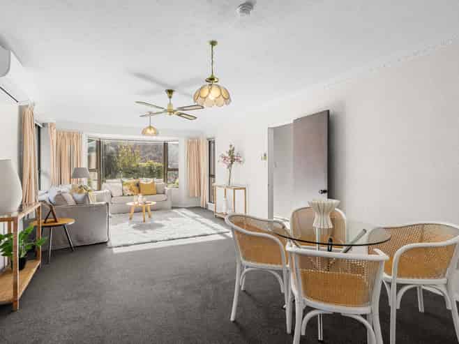 2/1 Alvarez Place, Somerfield