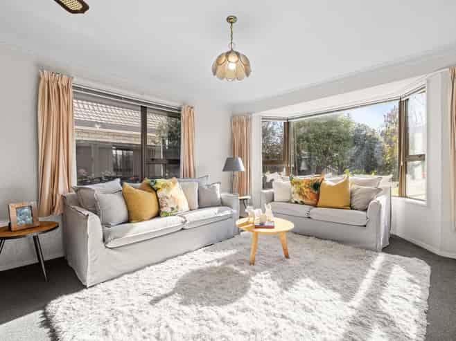 2/1 Alvarez Place, Somerfield