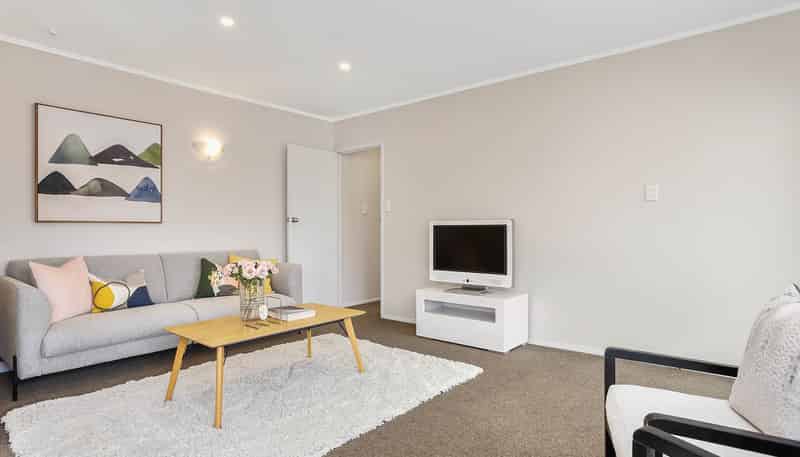 2/74 Main Highway, Ellerslie