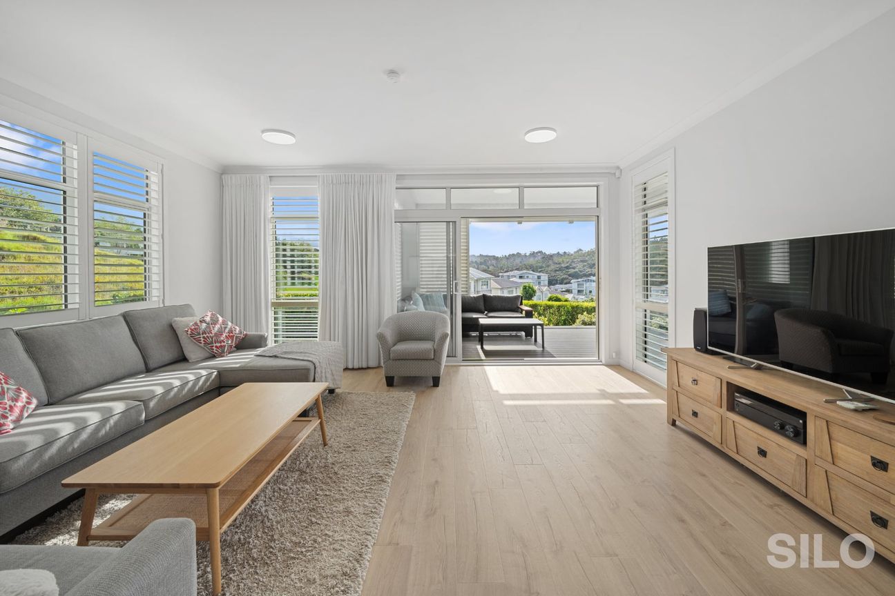 Coastal Ease with Elevated Ocean Views - Altro