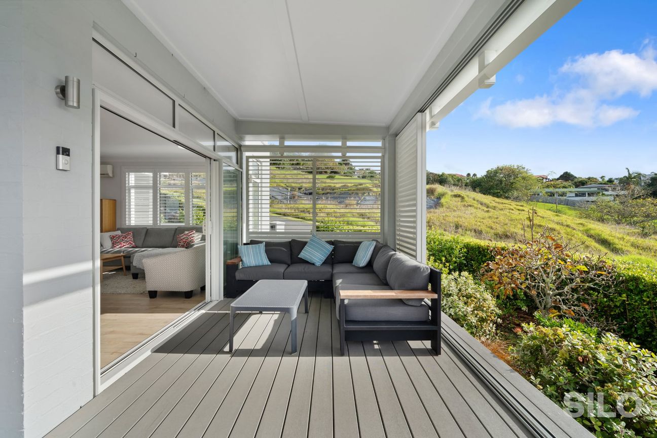 Coastal Ease with Elevated Ocean Views - Vista 6