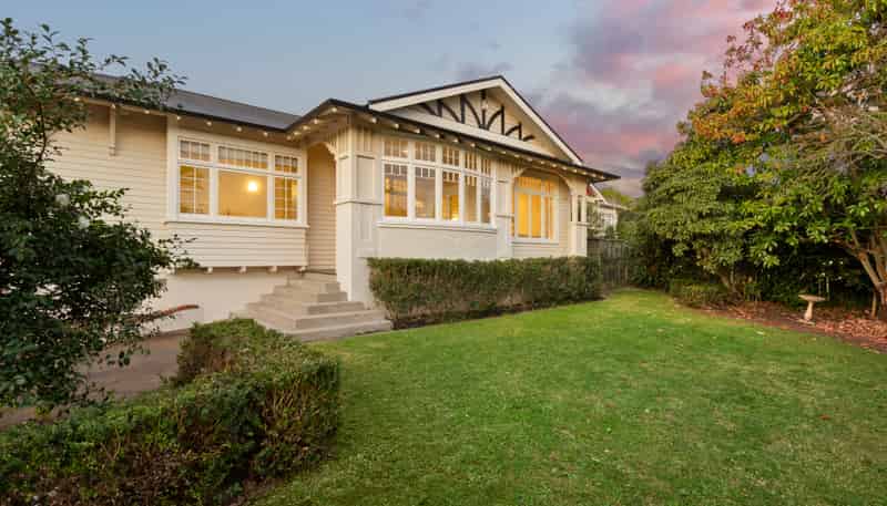 410 River Road, Fairfield