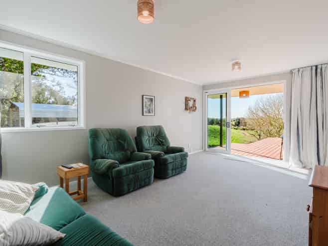 1524 Te Pahu Road, Whatawhata
