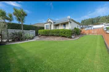 7 Derby Street, Green Island