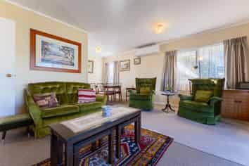83 Queens Road, WAIKANAE BEACH