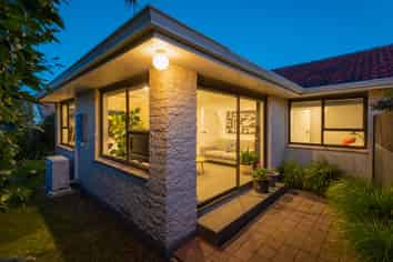 13A Anaru Street, RAUMATI BEACH