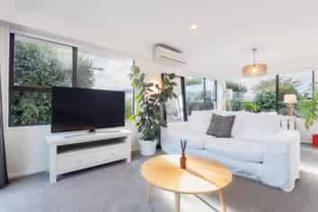 13A Anaru Street, RAUMATI BEACH
