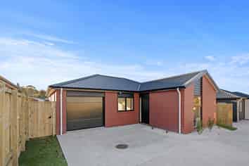 2/42 Balmerino Crescent, Pukete