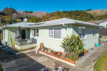 36 Churchill Avenue, Richmond