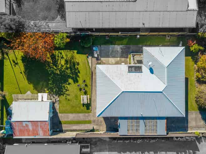 36 Churchill Avenue, Richmond