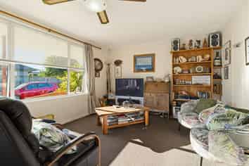 1107 Heretaunga Street East, Parkvale