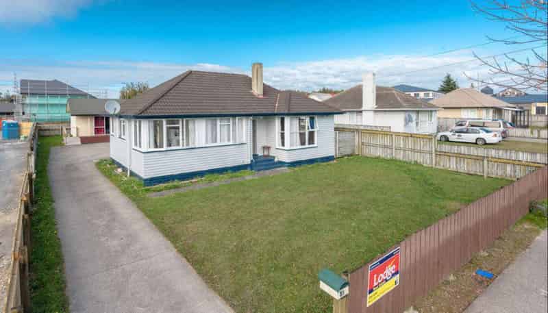 18 Tennyson Road, Enderley