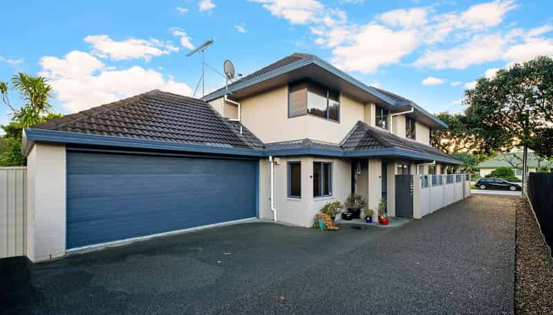 1/6 Eastern Beach Road, Eastern Beach