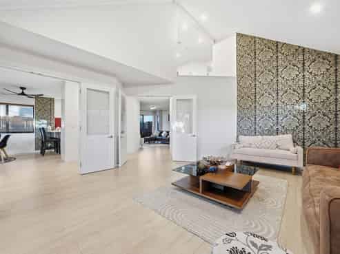 1/6 Eastern Beach Road, Eastern Beach