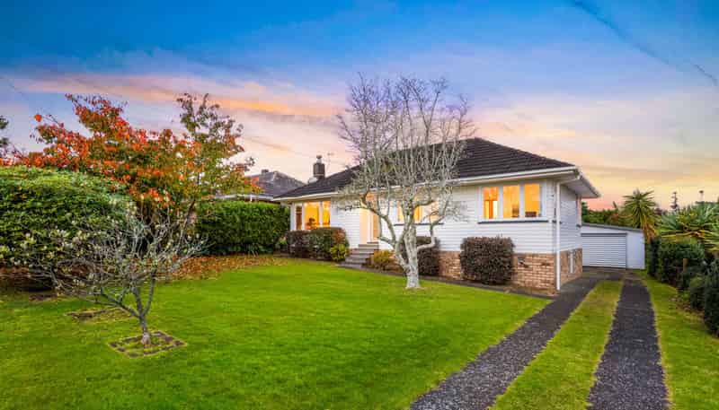 41 Waipani Road, Te Atatu Peninsula