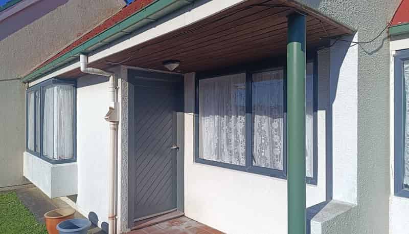 990 High Street, Avalon