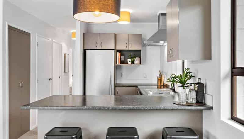 6/17 Coyle Street, Sandringham