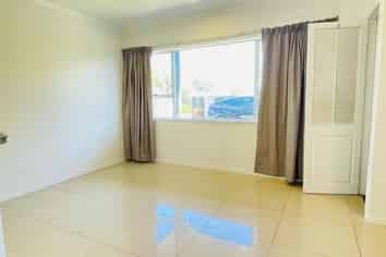 17A Freshney Place, Hillpark