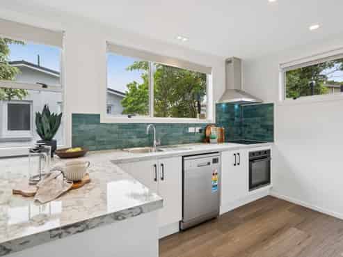 86 Holborn Drive, Stokes Valley