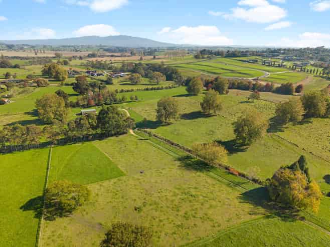 Versatile 8.23ha Landholding