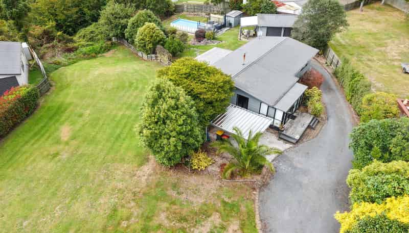 15 Henare Place, Tihiotonga
