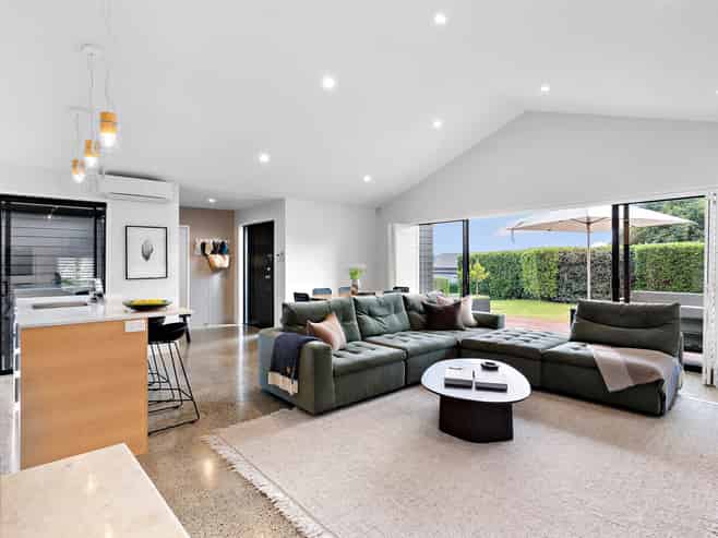 13 Ridge View Crescent, Pukekohe