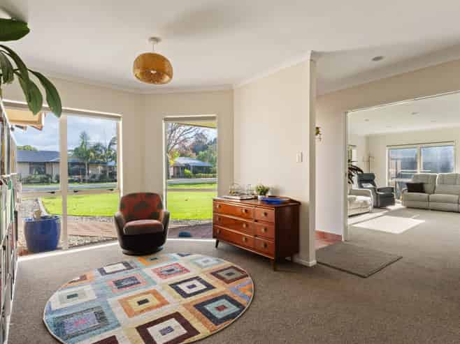 6 Island Road, Whataupoko