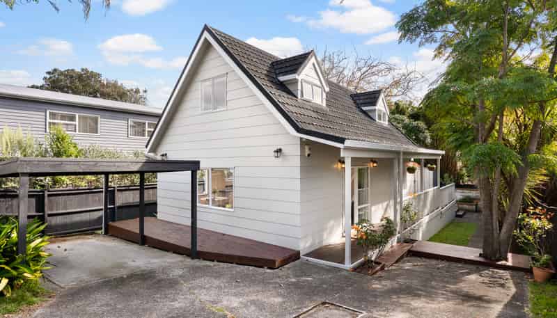 3/6 Fifth Avenue, Mount Albert