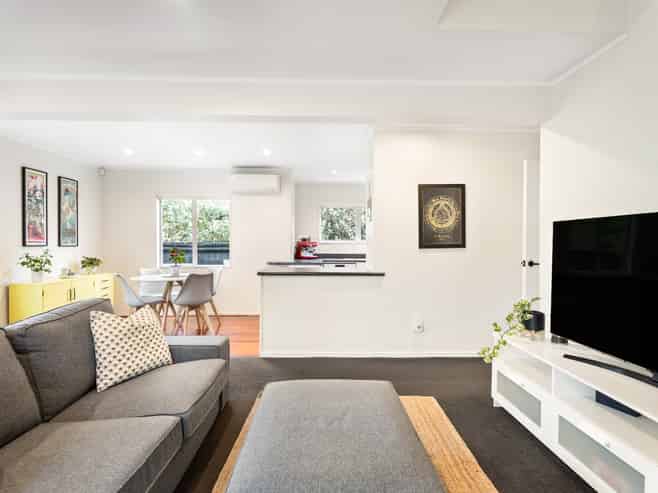 3/6 Fifth Avenue, Mount Albert