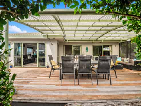 40 Whiting Grove, West Harbour