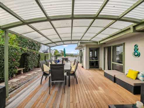 40 Whiting Grove, West Harbour