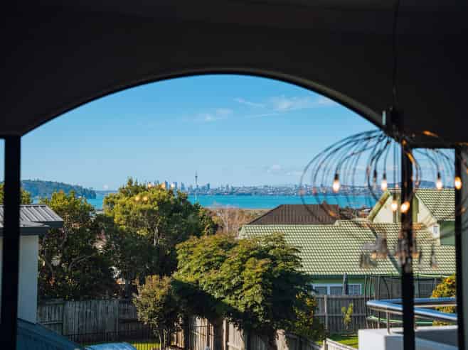 40 Whiting Grove, West Harbour