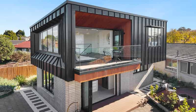 16 Maugham Drive, Bucklands Beach