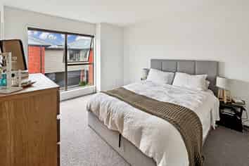 1/484 Manchester Street, Edgeware