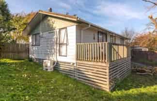 17 Crystal Place, Pukehangi