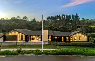 70D Glenvar Ridge Road, Long Bay