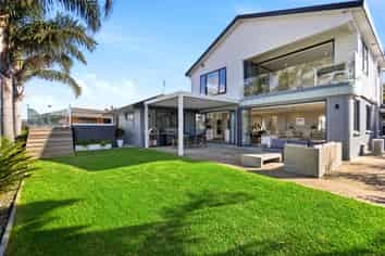99 Grovenor Drive, Orewa