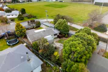 12 Carston Street, LEESTON
