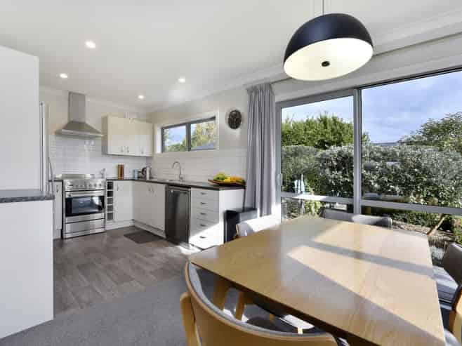 3 Newman Avenue, Brightwater