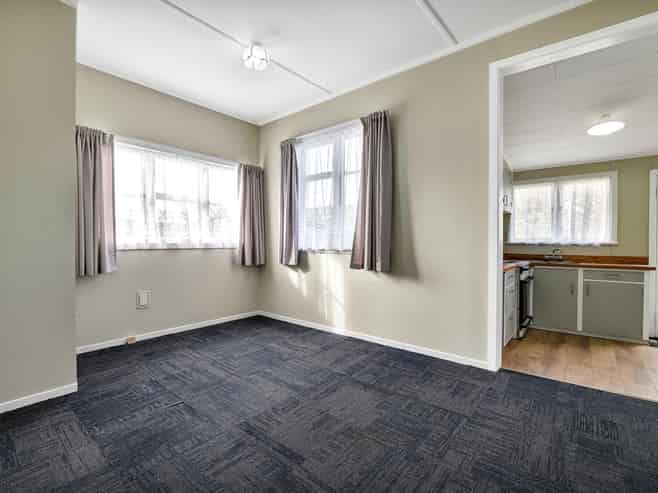 79A Swansea Road, Stratford