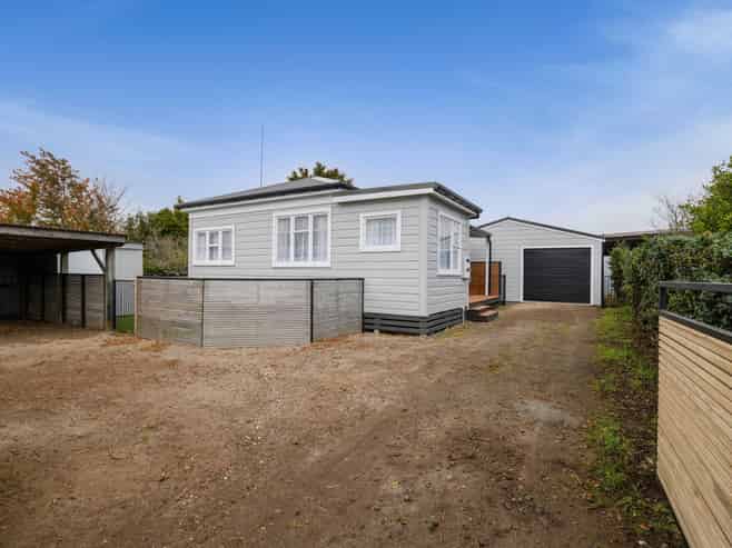 79A Swansea Road, Stratford