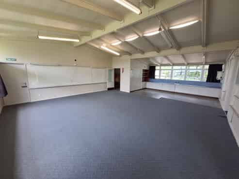 Rural offices / classrooms - Something different