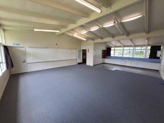 Rural offices / classrooms - Something different