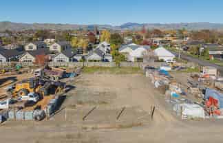 Central & Secure: 725sqm Industrial Yard