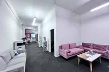 DOMINION ROAD OFFICE / RETAIL OPPORTUNITY
