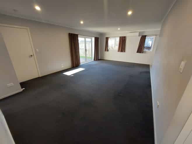 25 Queens Park Crescent, Frankton