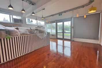 Boutique Showroom/Office on Mt Albert Rd