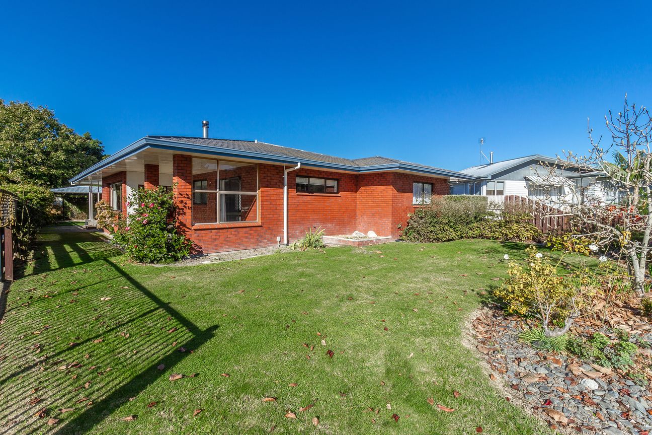 Estate Sale - Big Home, Prime EIT Location - Widok 4